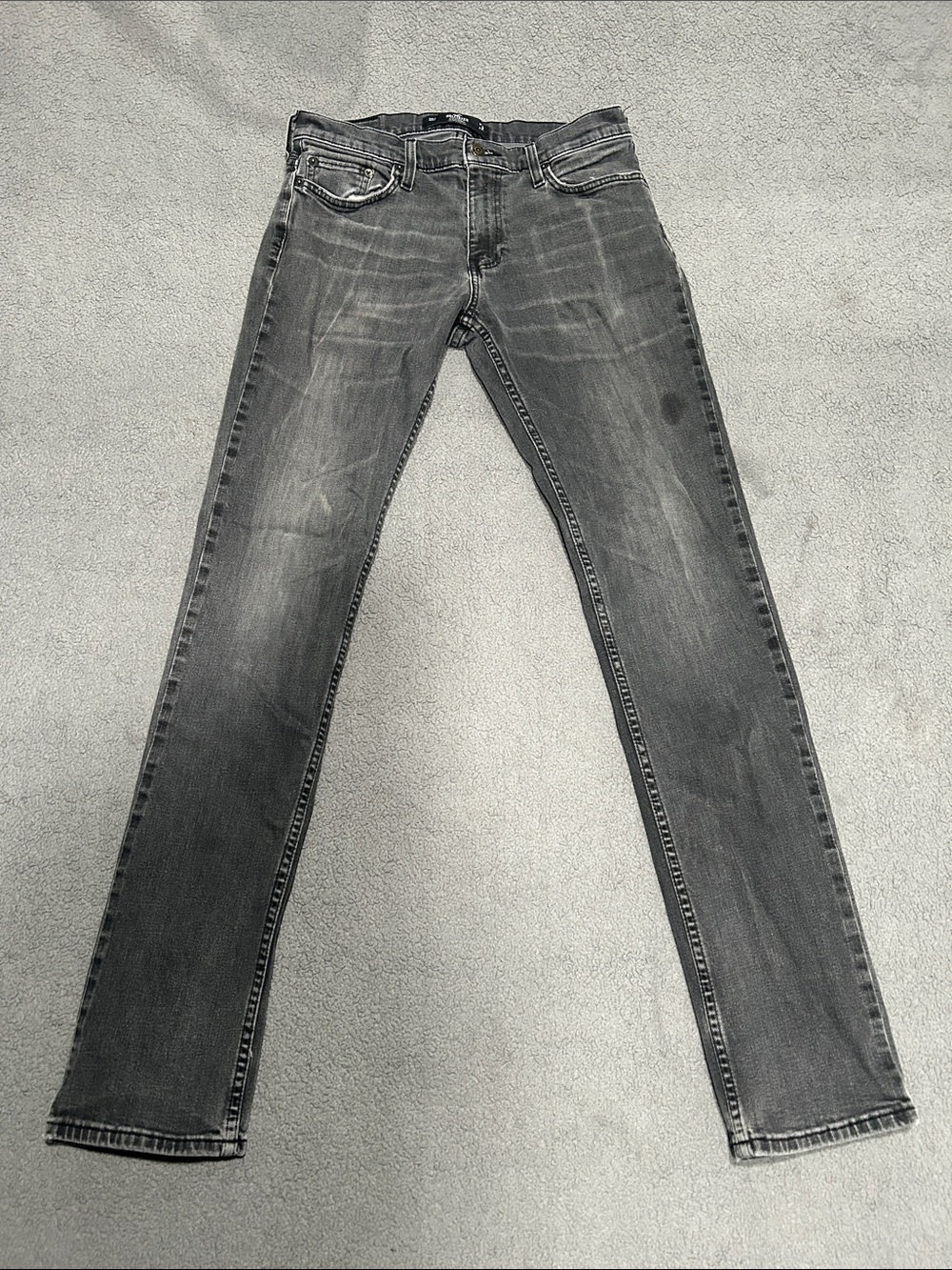 Men’s Hollister 30x34 Gray Slim Straight Jeans - Classic Everyday Style